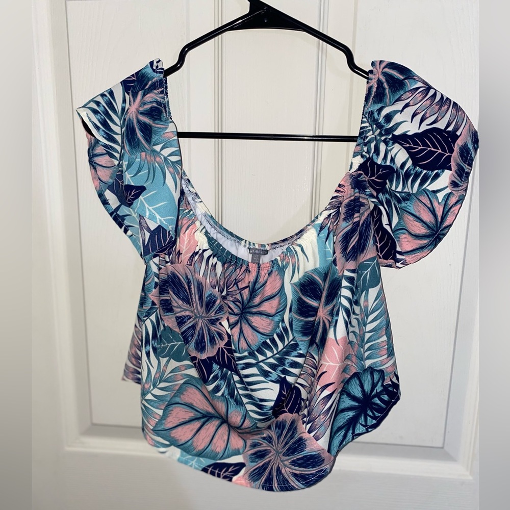 Teal, Pink, Dark blue leaves crop shirt